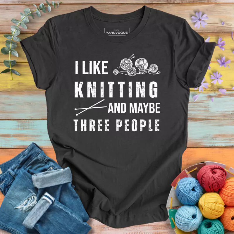 Knitting & 3 People t-shirt