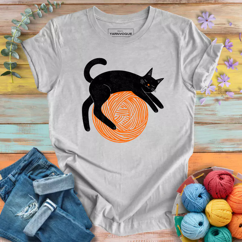 Lazy Cat & Yarn T-shirt