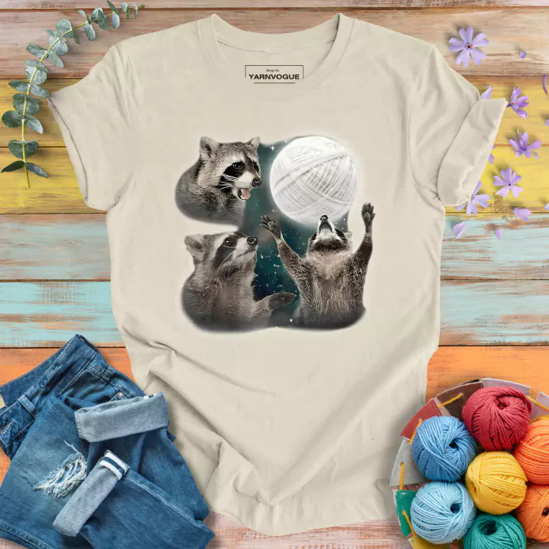 Racoon & Yarn Ball T-shirt